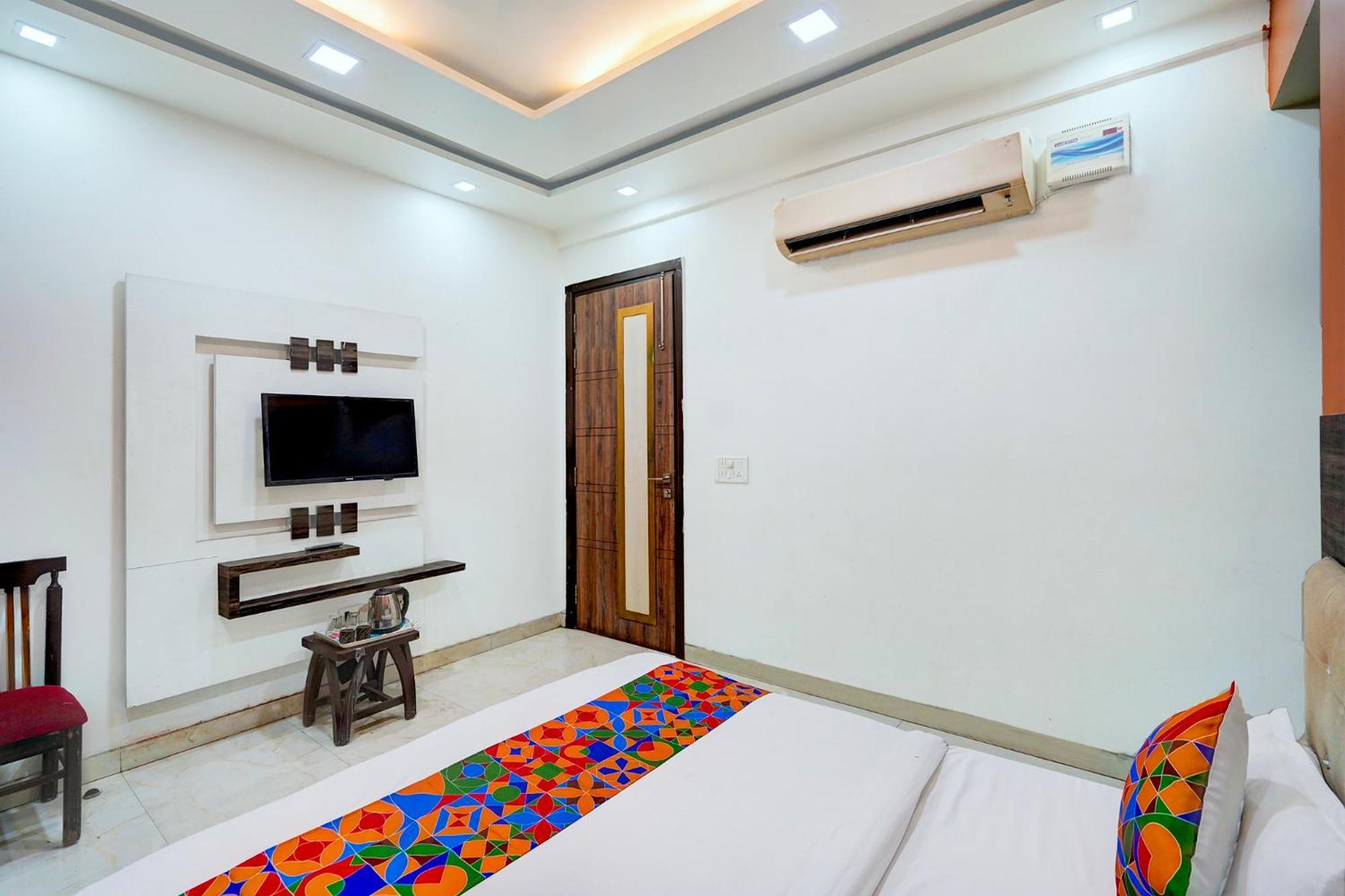 Fabhotel Season Grand Delhi  Exterior foto