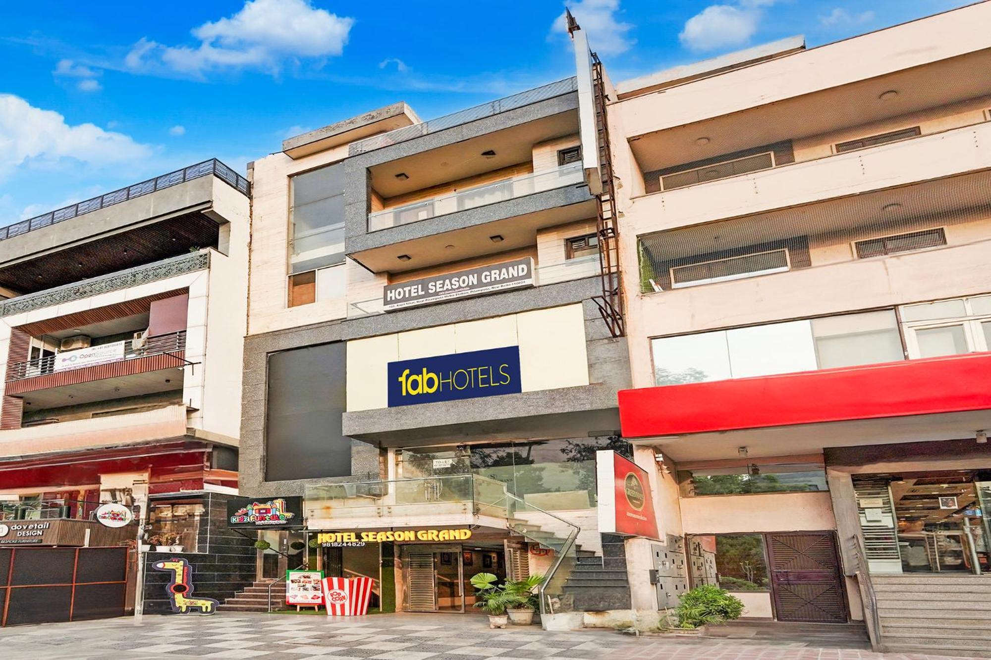 Fabhotel Season Grand Delhi  Exterior foto